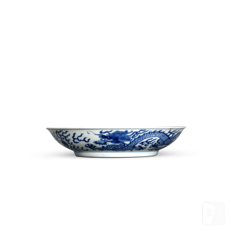 A blue and white 'dragon' dish, Mark and period of Guangxu | 清光緒 青花雲龍紋盤 《大清光緒年製》款 - 图3